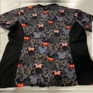 2XL Disney Minnie & Mickey Scrub Top